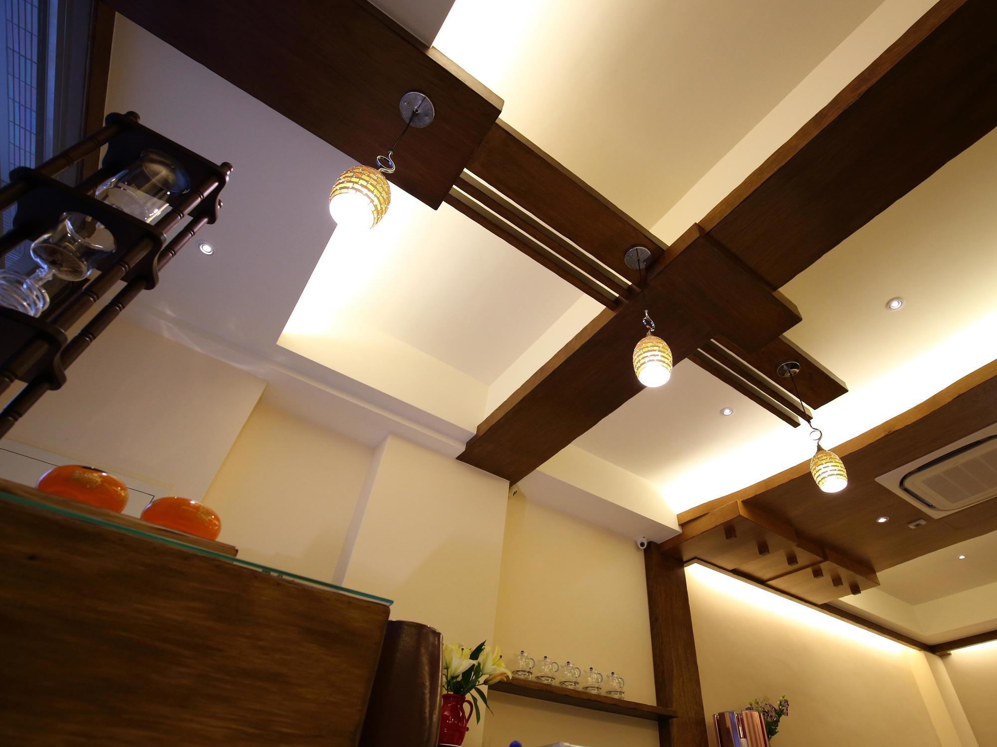 Xiao Songzi Station Maeda Elevator Guesthouse Hualien City Exterior photo