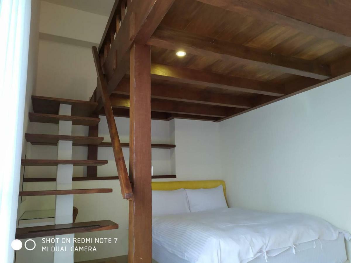 Xiao Songzi Station Maeda Elevator Guesthouse Hualien City Exterior photo
