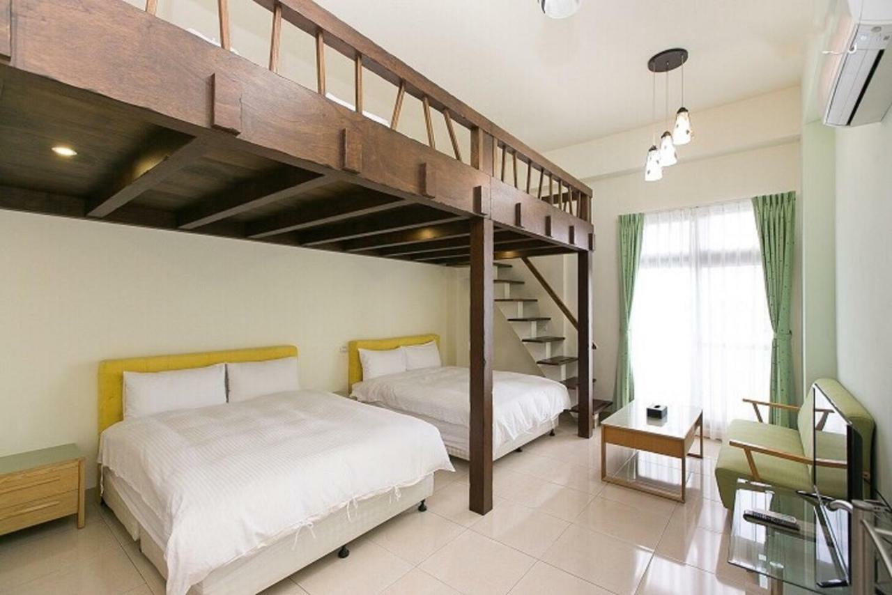 Xiao Songzi Station Maeda Elevator Guesthouse Hualien City Exterior photo