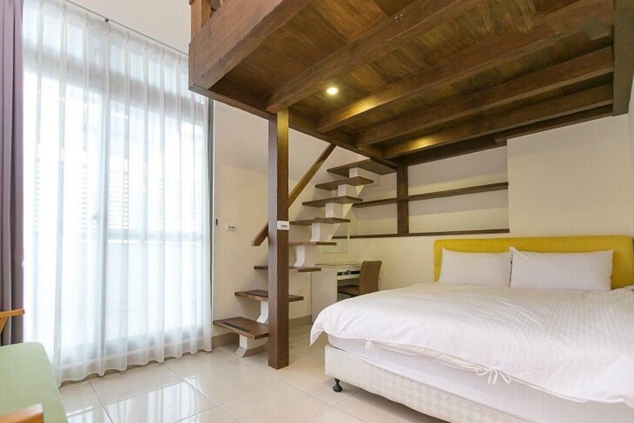 Xiao Songzi Station Maeda Elevator Guesthouse Hualien City Exterior photo