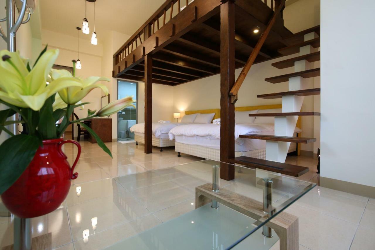 Xiao Songzi Station Maeda Elevator Guesthouse Hualien City Exterior photo